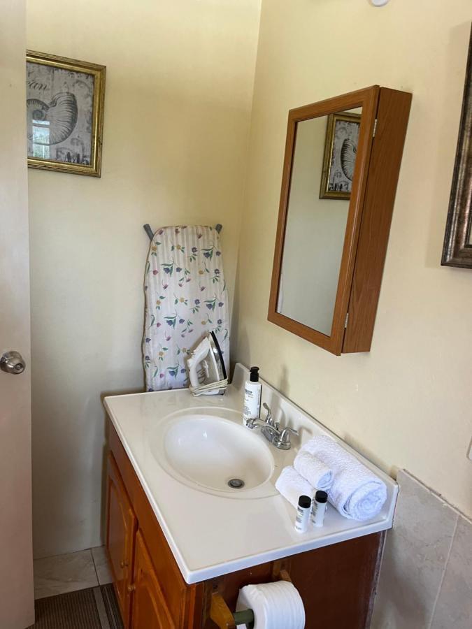 Cool Breeze Mobay Apartment Montego Bay Exterior photo